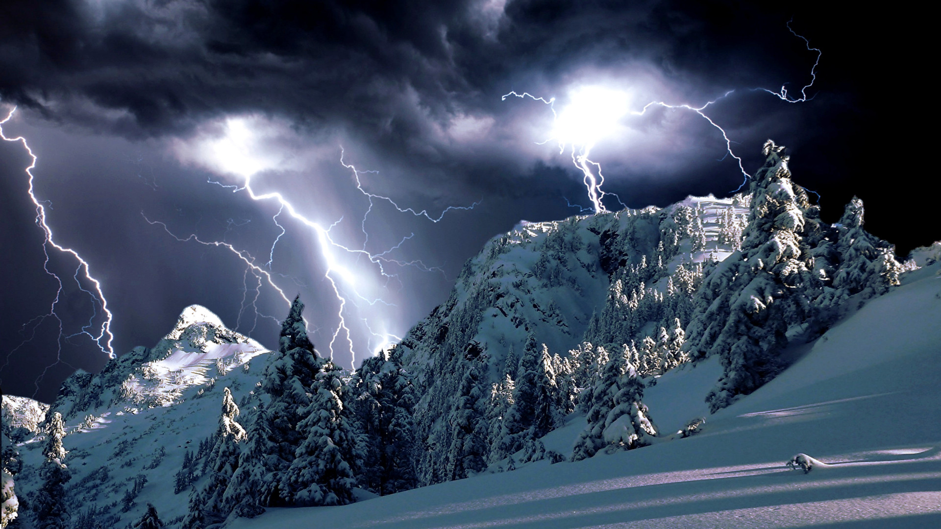 Fonds d'cran Art - Numrique Nature - Montagnes Orage en montagne