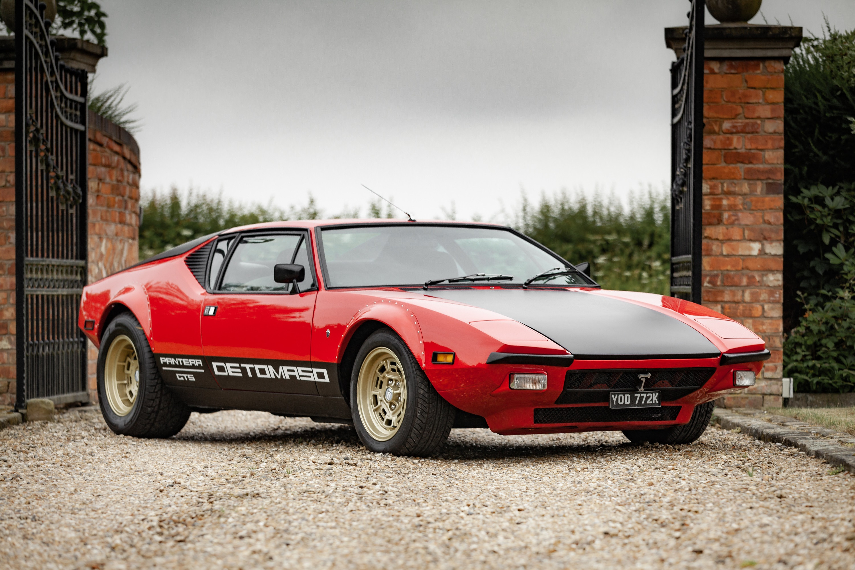 Fonds d'cran Voitures Detomaso De Tomaso pantera