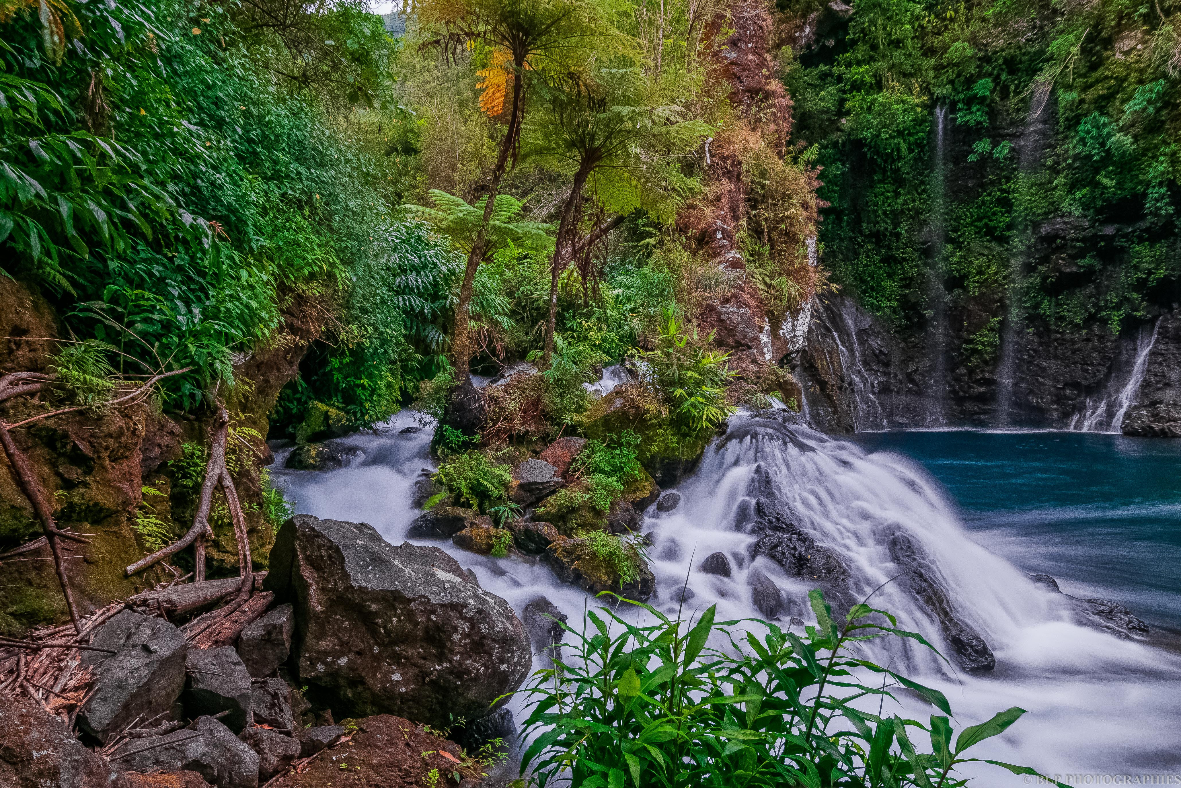 Wallpapers Nature Rivers - Torrents Cascade du Trou Noir