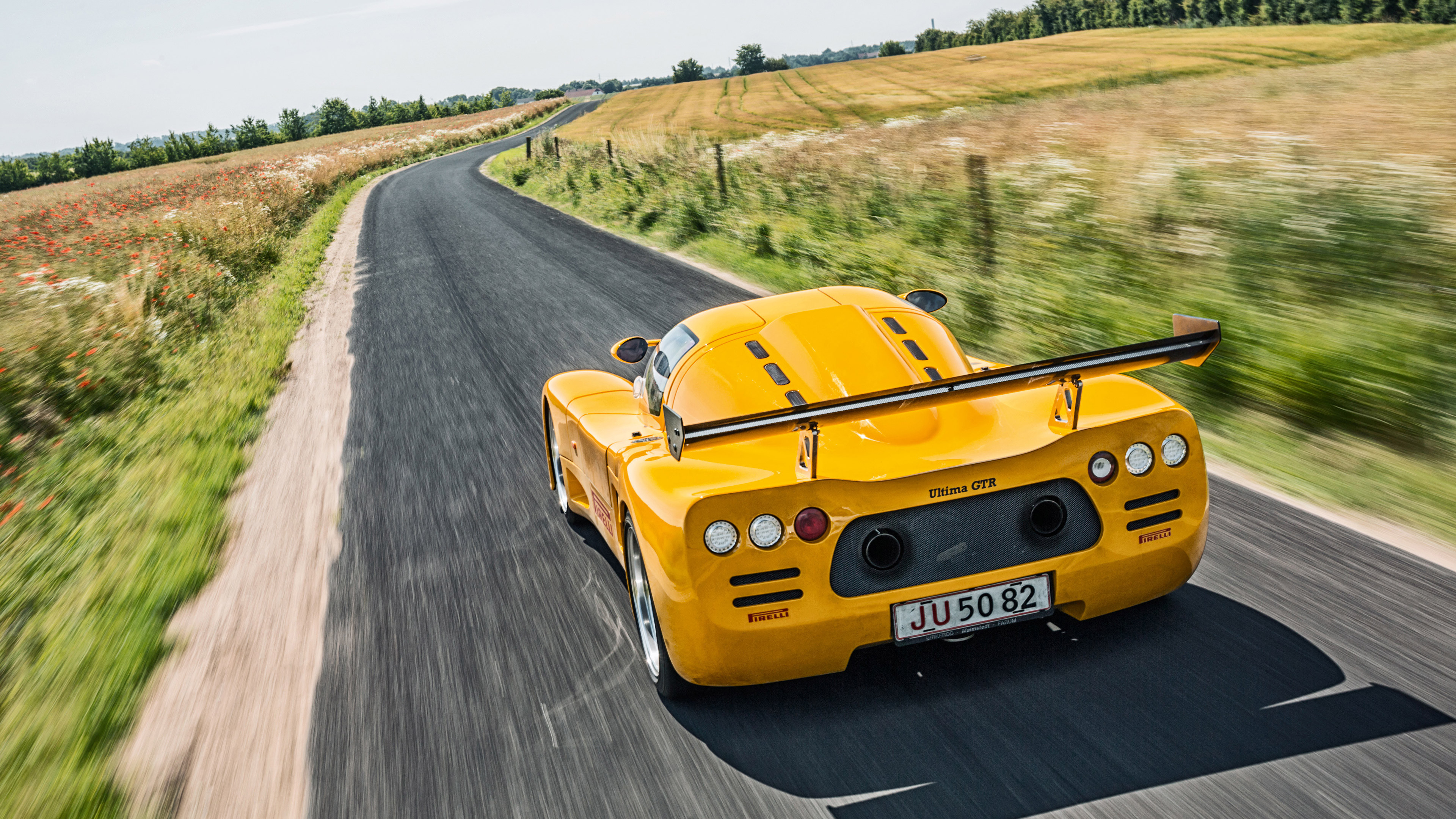 Fonds d'cran Voitures Ultima Ultima GTR