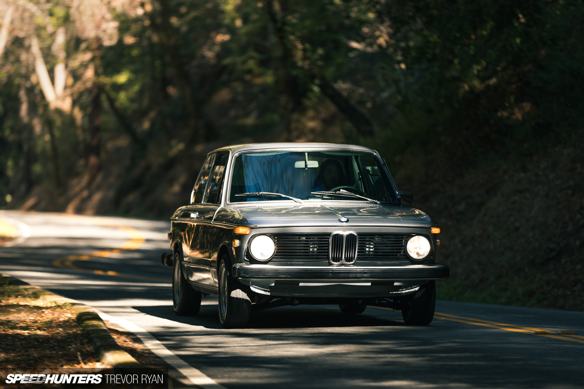 Fonds d'cran Voitures BMW BMW 2002