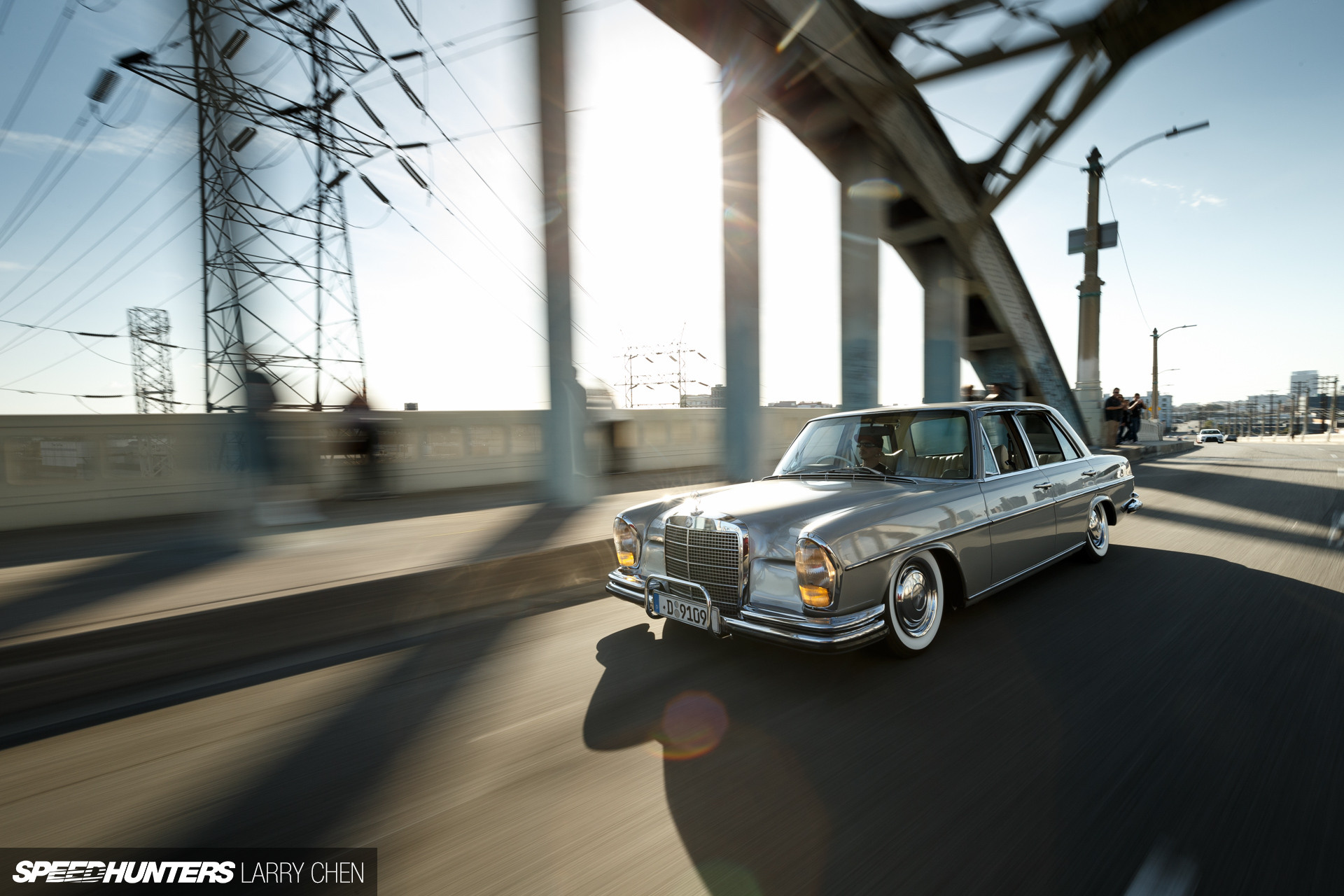 Fonds d'cran Voitures Mercedes Mercedes 280 SE (1972)