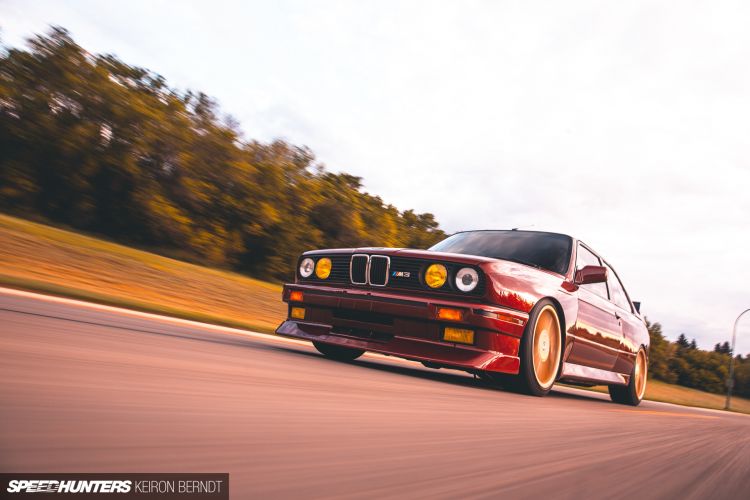 Fonds d'cran Voitures BMW BMW M3 e30