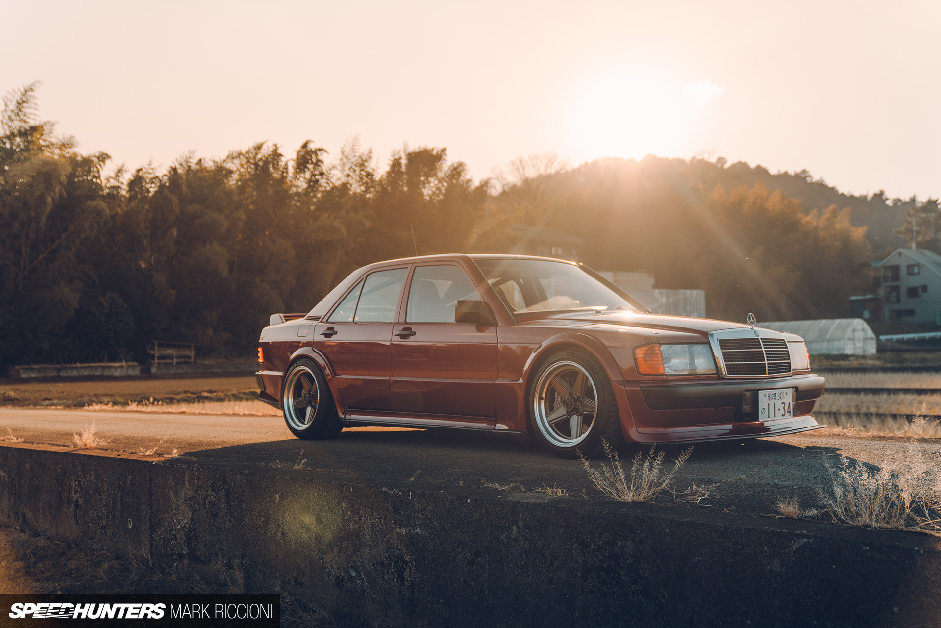 Wallpapers Cars Mercedes Mercedes 190E 2.5