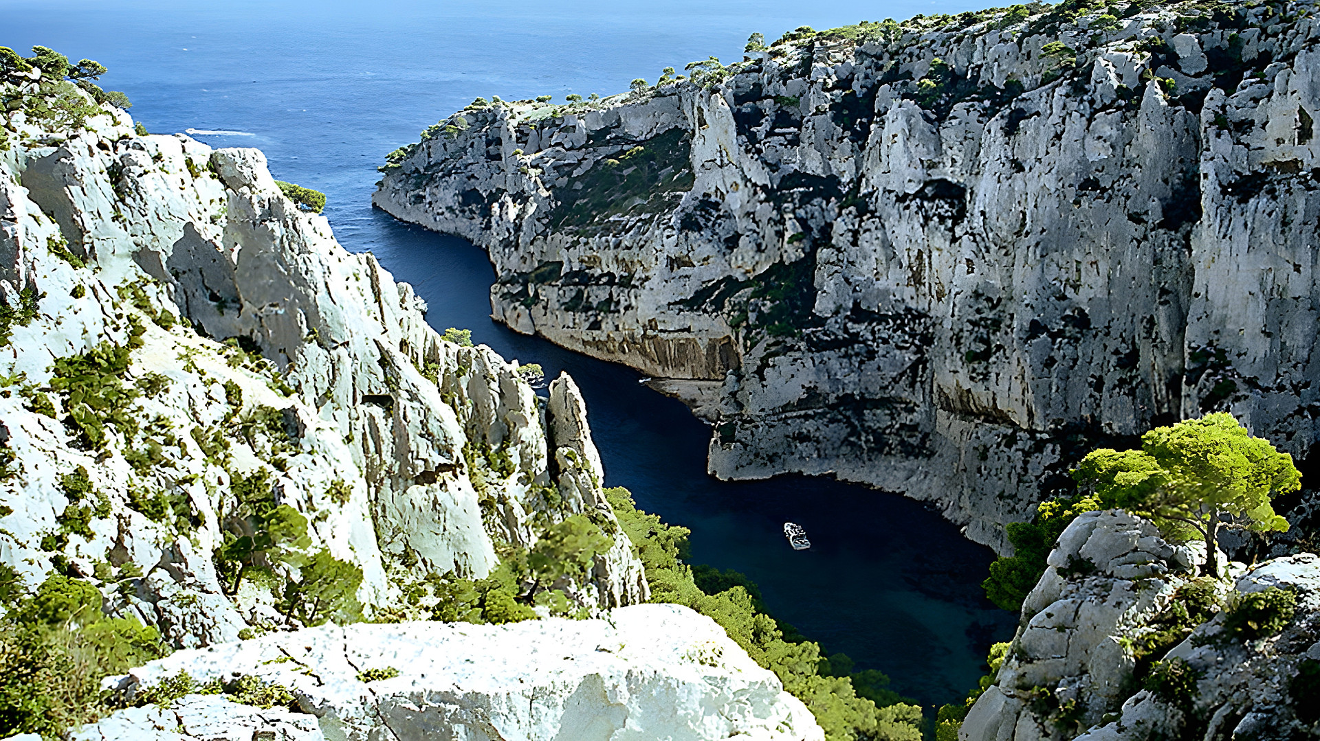 Wallpapers Trips : Europ France > Provence-Alpes-Côte d'Azur La calanque d'En-Vaux