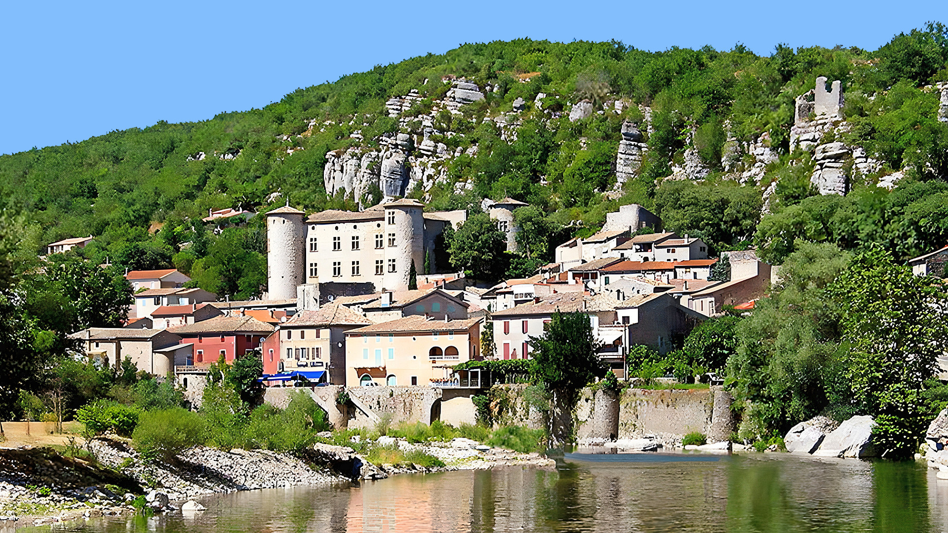 Wallpapers Trips : Europ France > Ardeche Vogu?